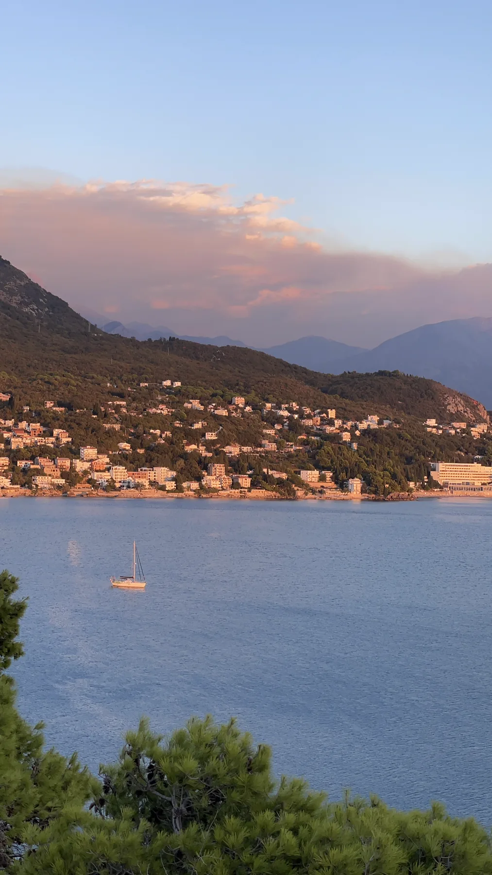 Route through Sutomore
